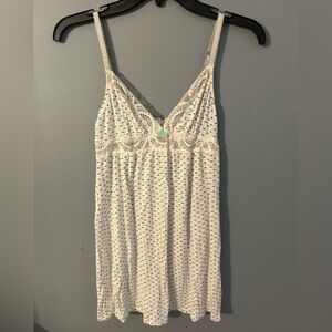 Eberjey White Lace Trim Nightgown Pink Discoloration on Lace Trim Shown in Photo